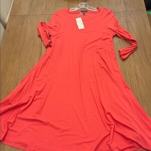 Eileen Fisher Vibrant Red Short Sleeve Tee
